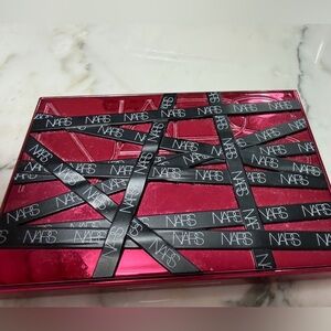 NARS Lip & Cheek Palette in Pink and Deep Red